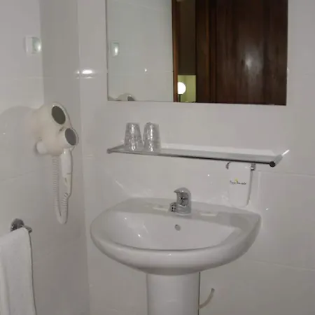 Dourada ホテル 3*