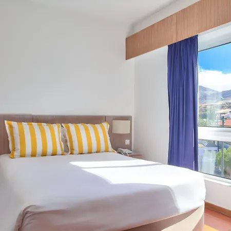 Hotel Dourada 3*