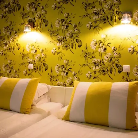 Отель Dourada Порту-Санту